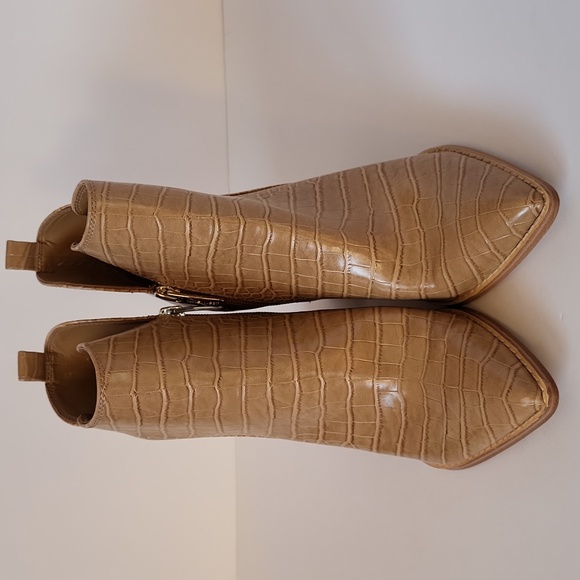 Nine West Shoes - Nine West Tan Croc-Embossed Ankle Boots